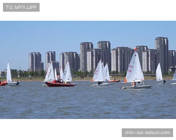 国际帆板青年冬训回顾：寒训成果显著选手状态上扬，全国帆板锦标赛2020